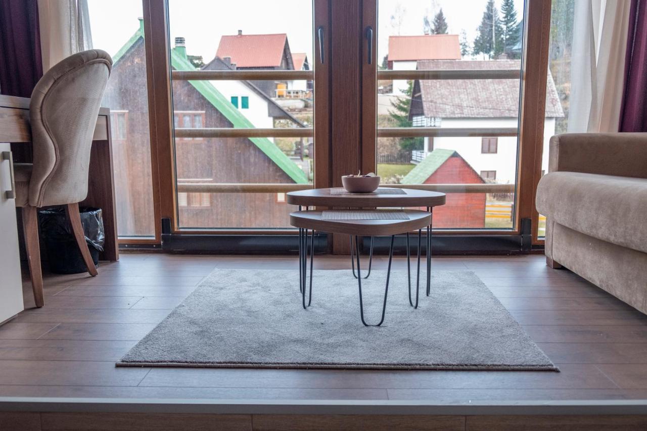 Borovnica Sweet Apartments Zabljak  Bagian luar foto