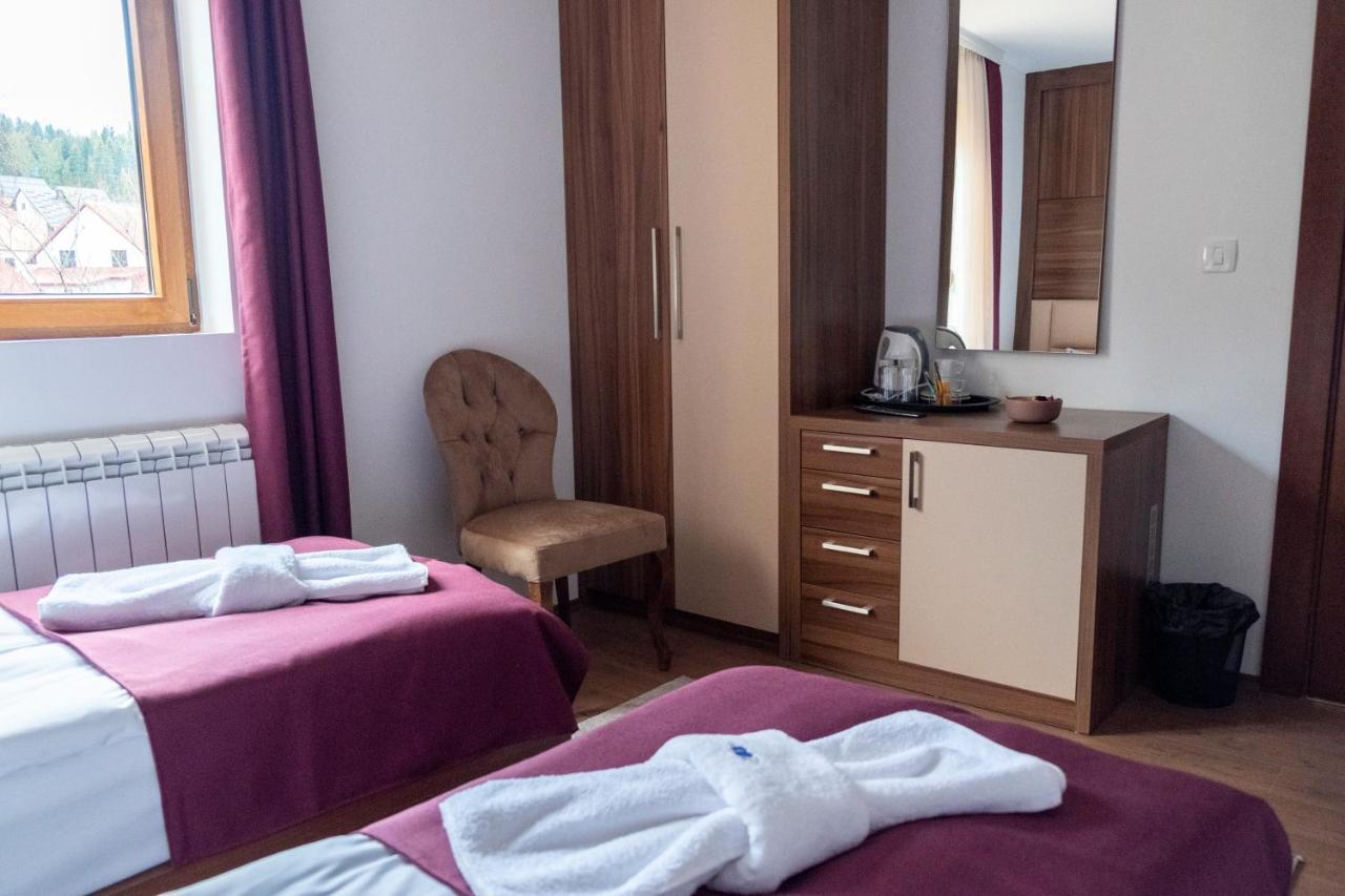 Borovnica Sweet Apartments Zabljak  Bagian luar foto