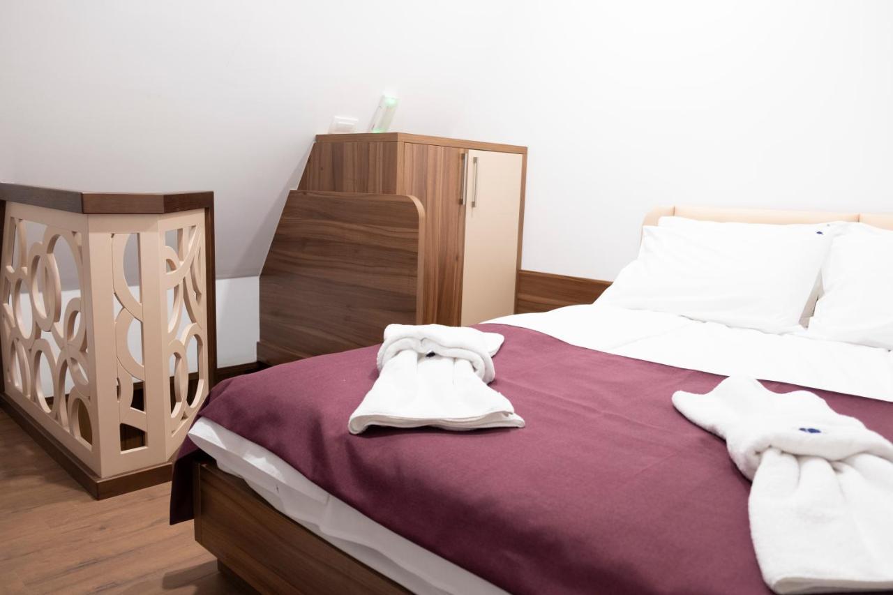 Borovnica Sweet Apartments Zabljak  Bagian luar foto