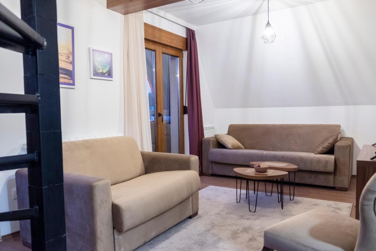 Borovnica Sweet Apartments Zabljak  Bagian luar foto