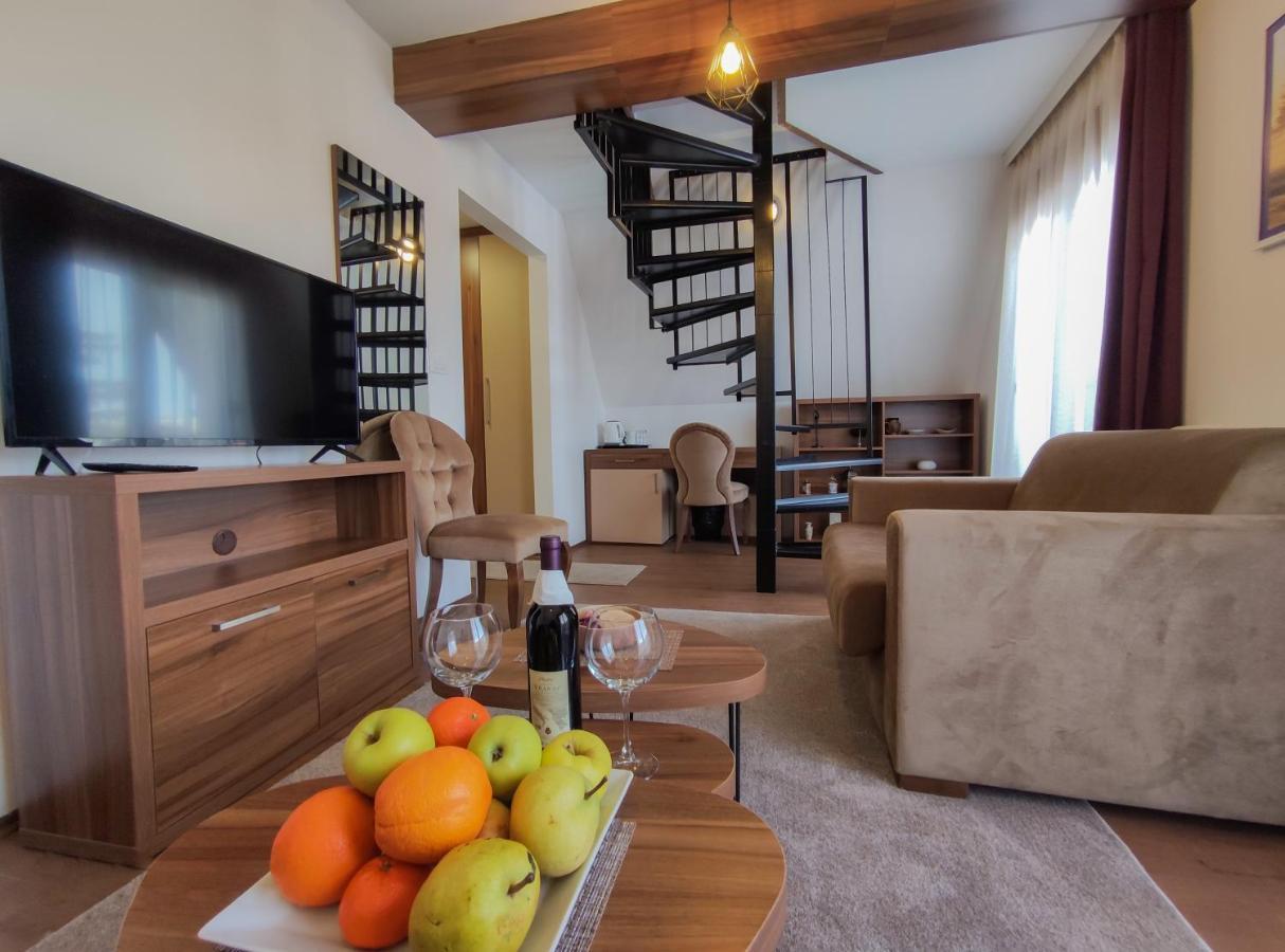 Borovnica Sweet Apartments Zabljak  Bagian luar foto
