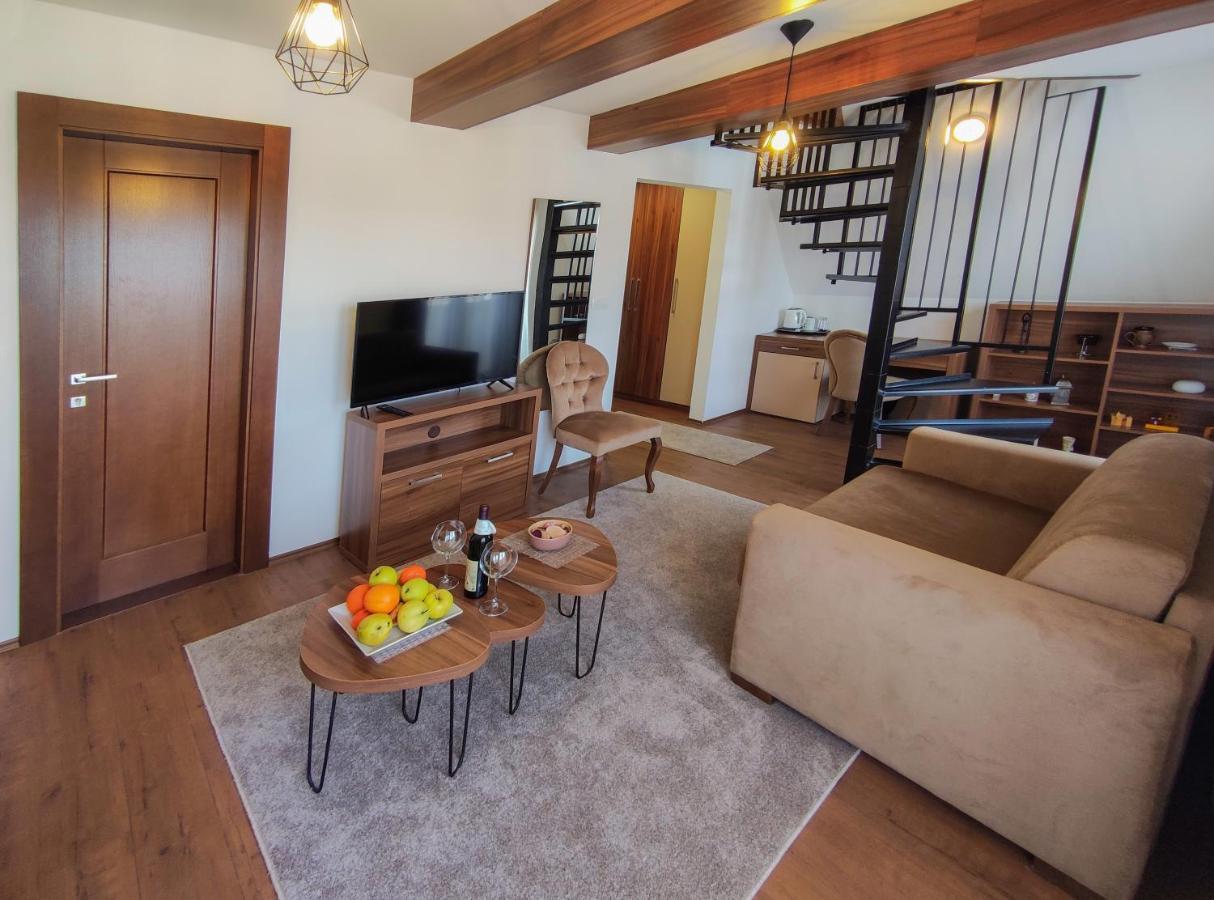 Borovnica Sweet Apartments Zabljak  Bagian luar foto